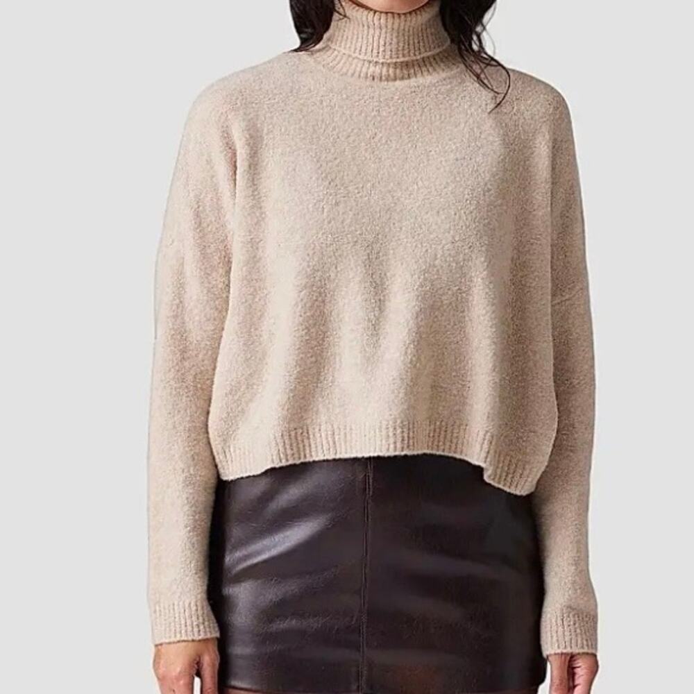 COLORUSH Wool Boucle Turtleneck Sweater- Light Tan size Med Oversized NWT
